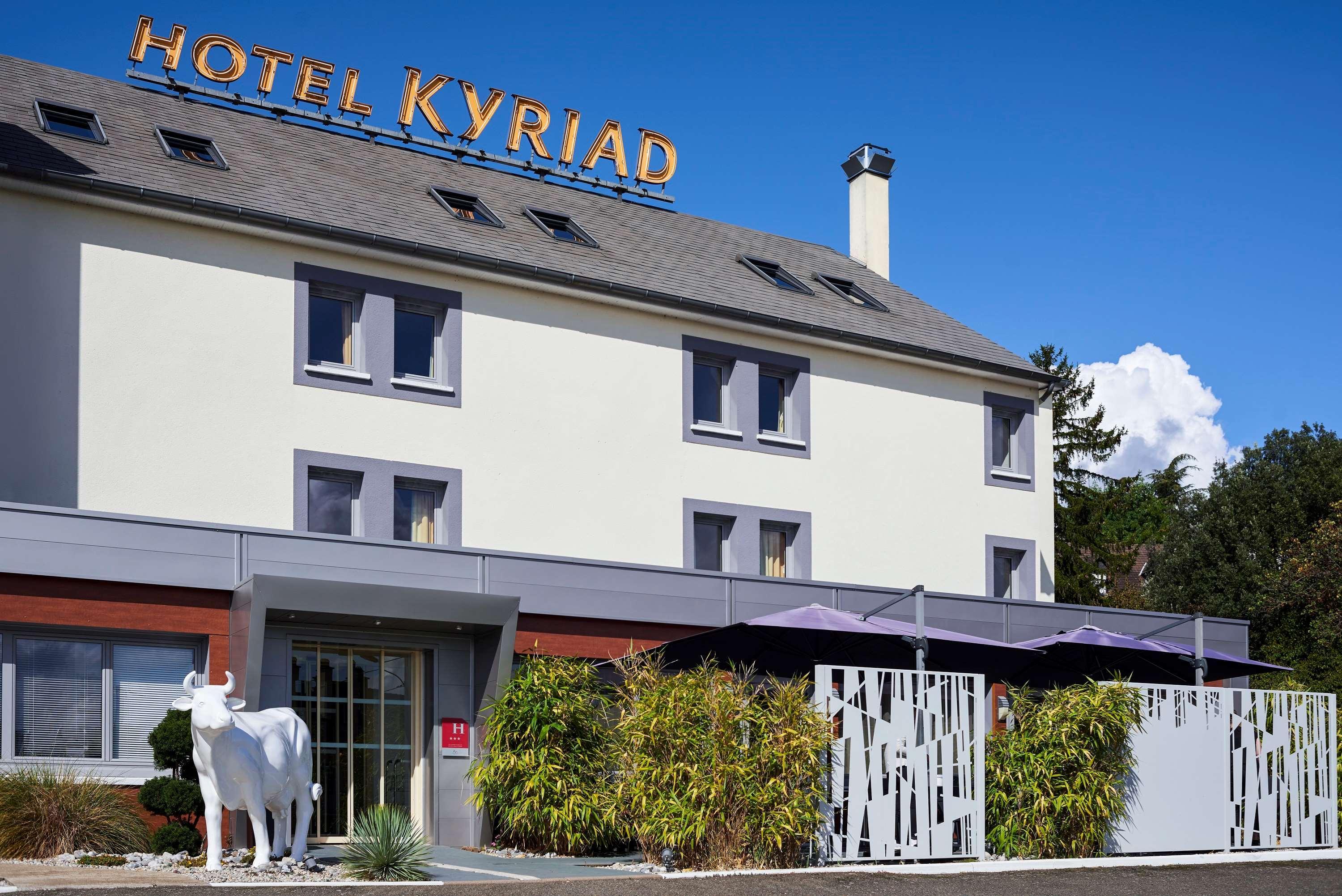 Kyriad Le Mans Est Экстерьер фото